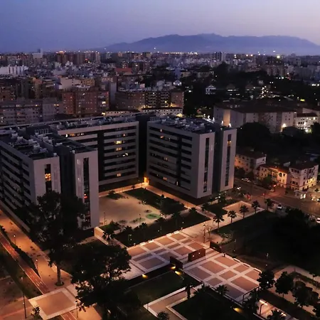 -Malagasunapts-Urbansky Crazy Views Exterior foto