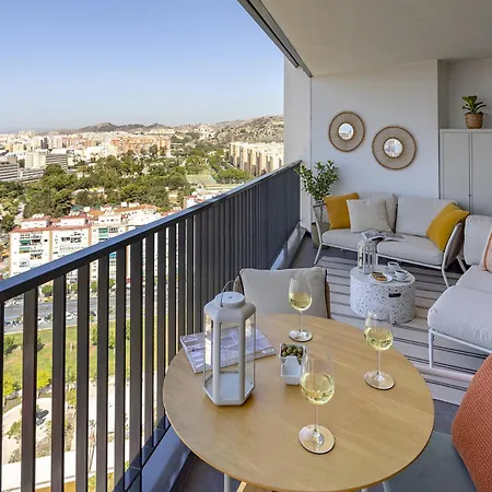 -Malagasunapts-Urbansky Crazy Views Exterior foto