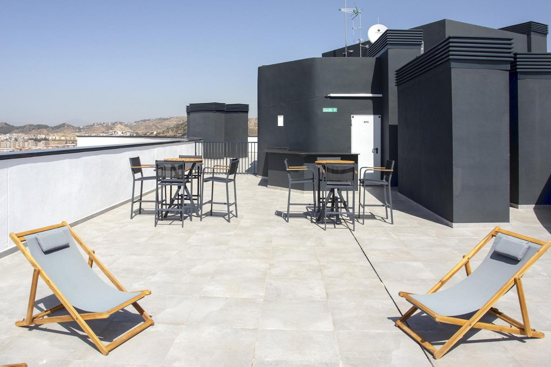 -malagasunapts-urbansky Crazy Views Malaga
