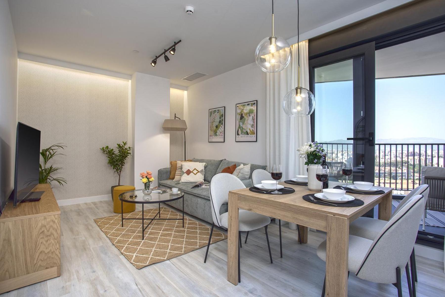 -malagasunapts-urbansky Crazy Views Malaga
